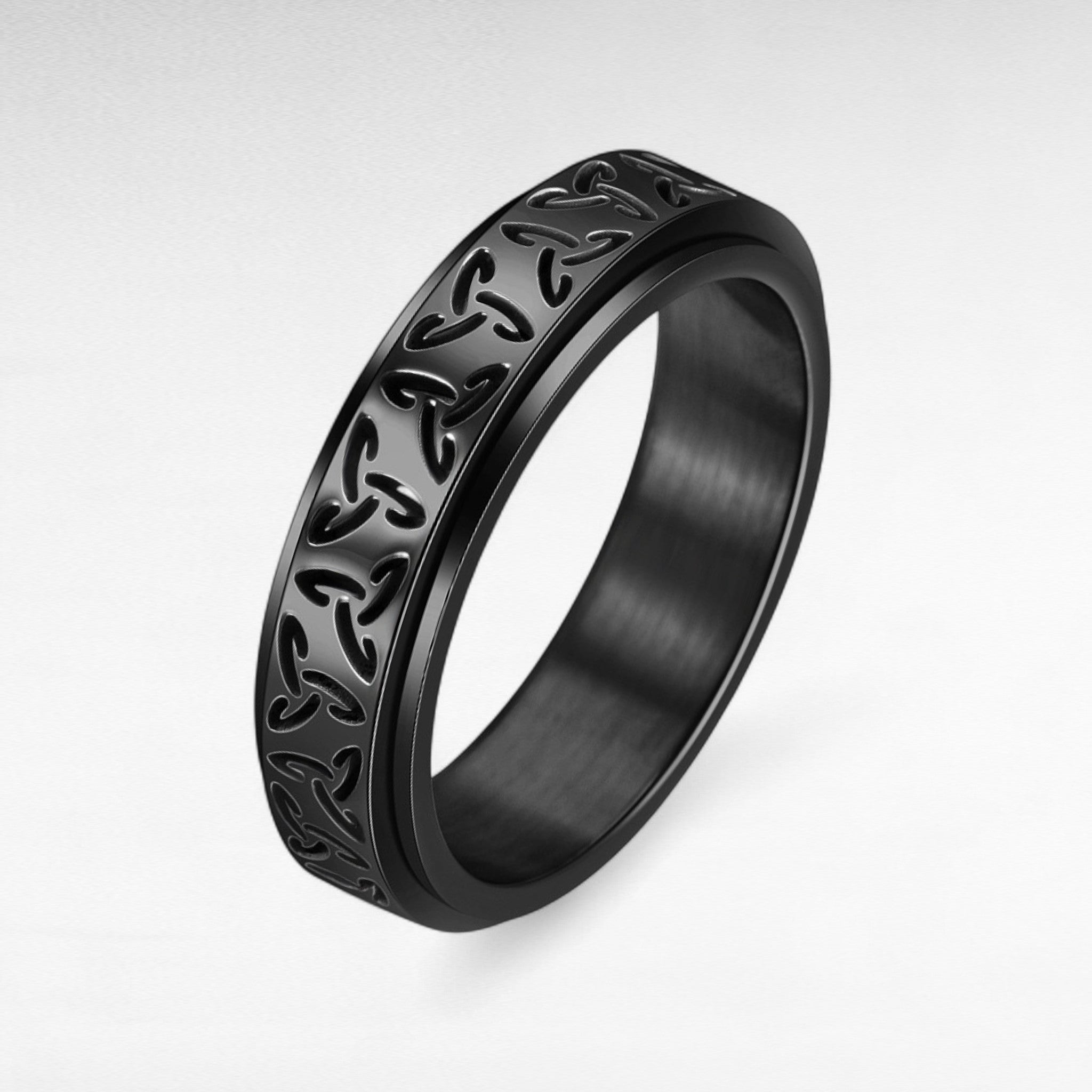 Black Stainless Steel Triquetra Spin Ring – 6mm
