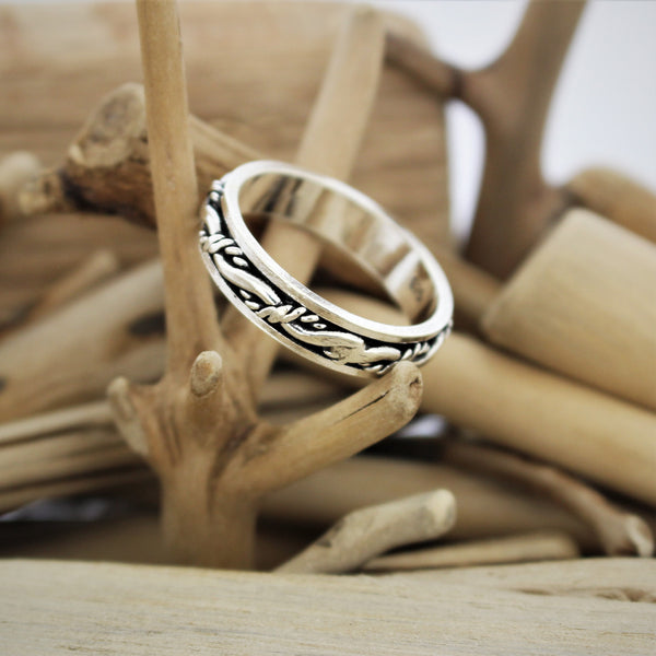 Spin Ring