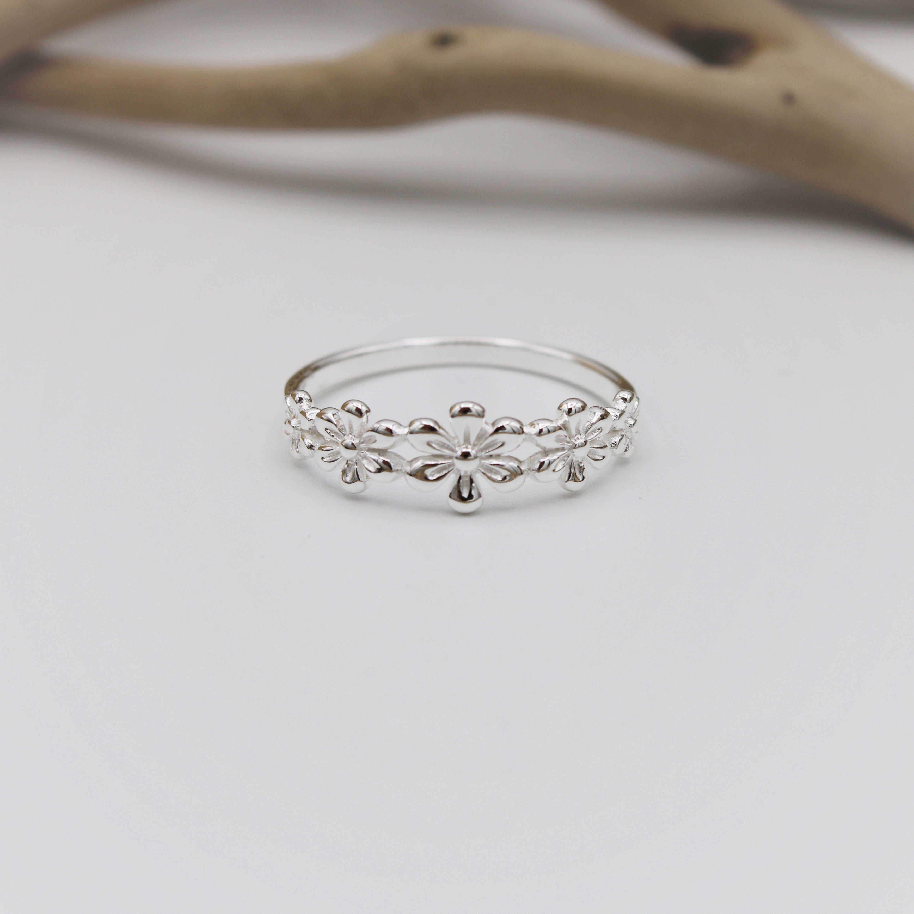 Silver Flower Ring